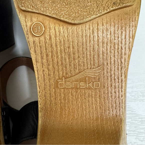 Dansko Black Leather Ankle Strap Clog Sandals EU 39 US 8.5 Platform - Picture 15 of 16